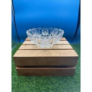 Antique Early American PatternThistle andStarburst Clear Glass Footed Salad Bowl